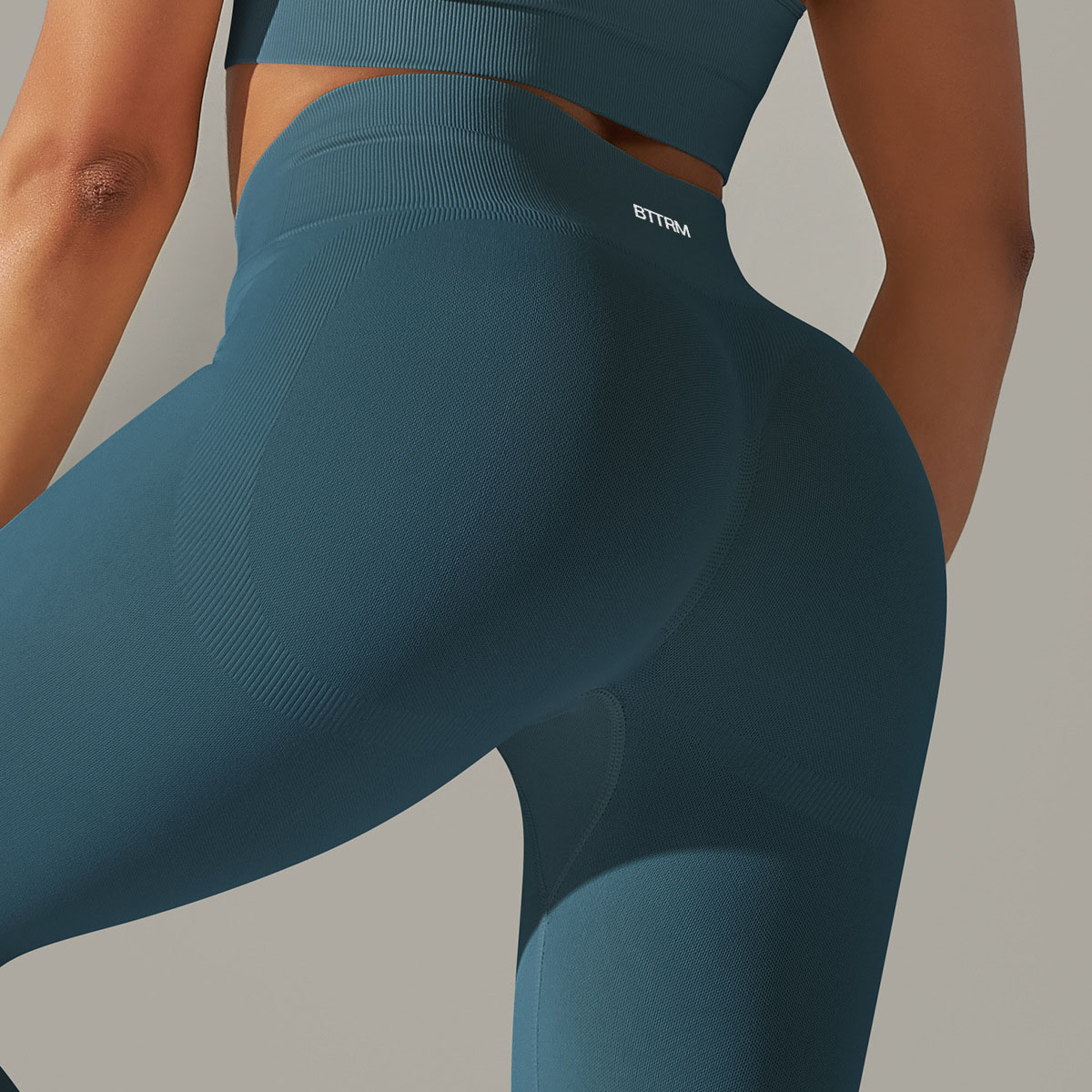 BetterMe Nahtlose Yoga-Hose fü – Home Gym With Leg Press Bewertung und Preis
